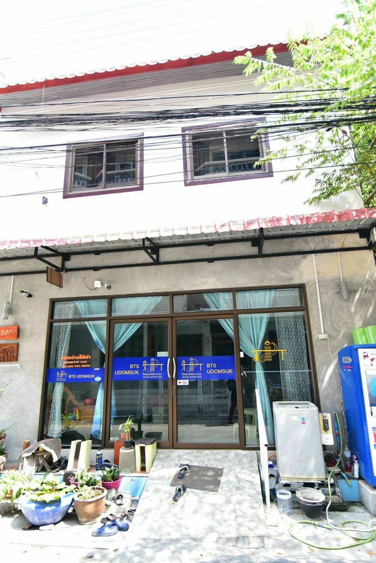 Model House 2543 Hotel Bangkok Exterior photo